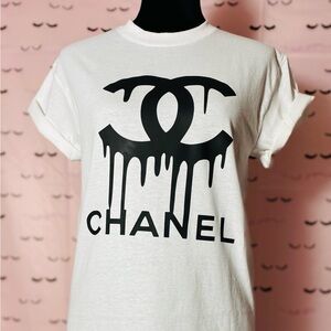 Chanel T-shirt